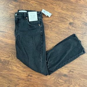 Abercrombie The Ankle Straight Ultra High Rise Black jeans size 28/6R- Tag on!